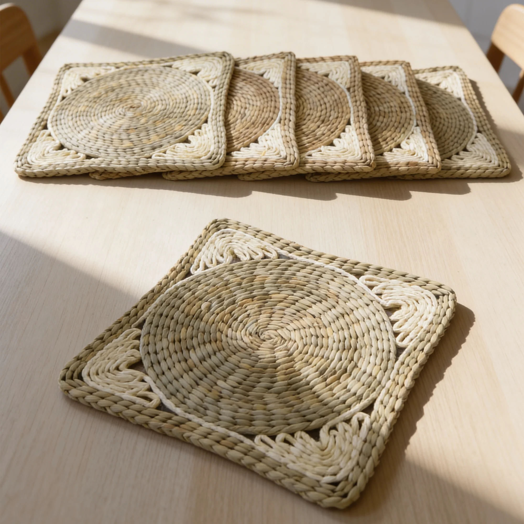 6 sets de table carrés en paille 30cm - Image 7