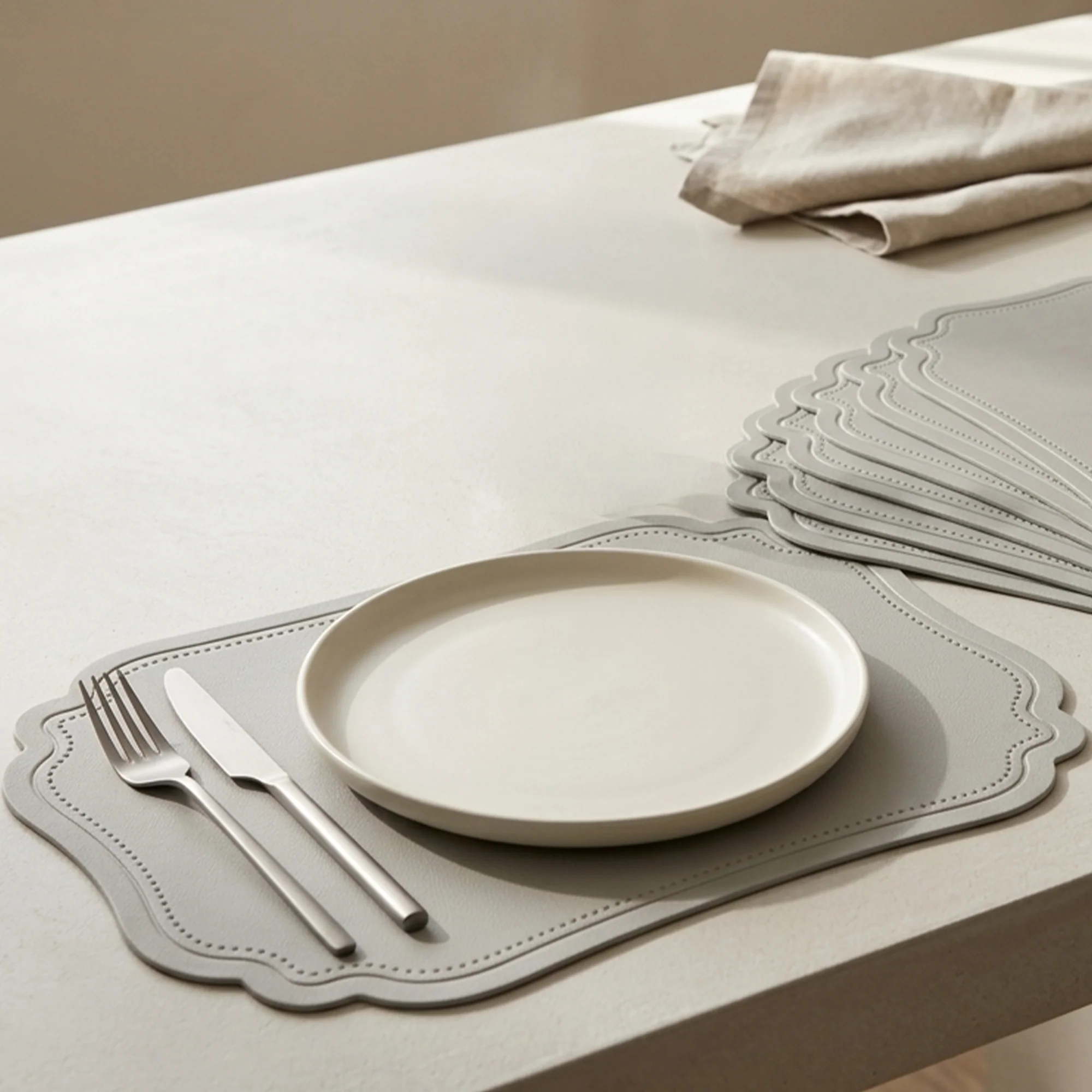 6 sets de table en simili cuir 45x29cm - Image 12
