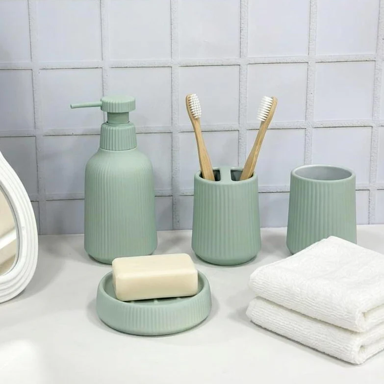 Accessoires Salle de Bain 4pcs Bleu Ciel - Image 3