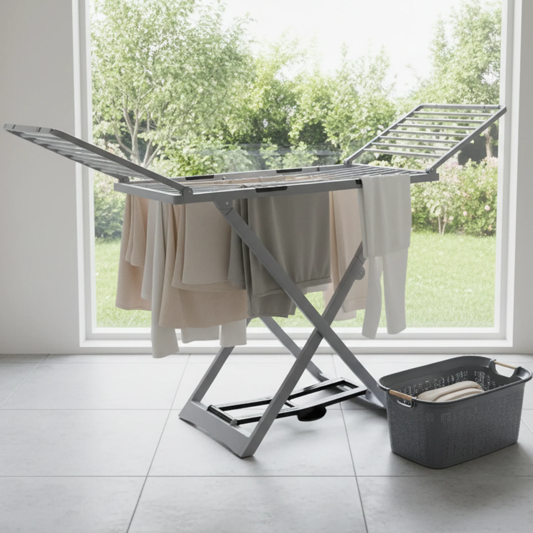 Etendoir en plastique + panier à linge 30L - Image 4