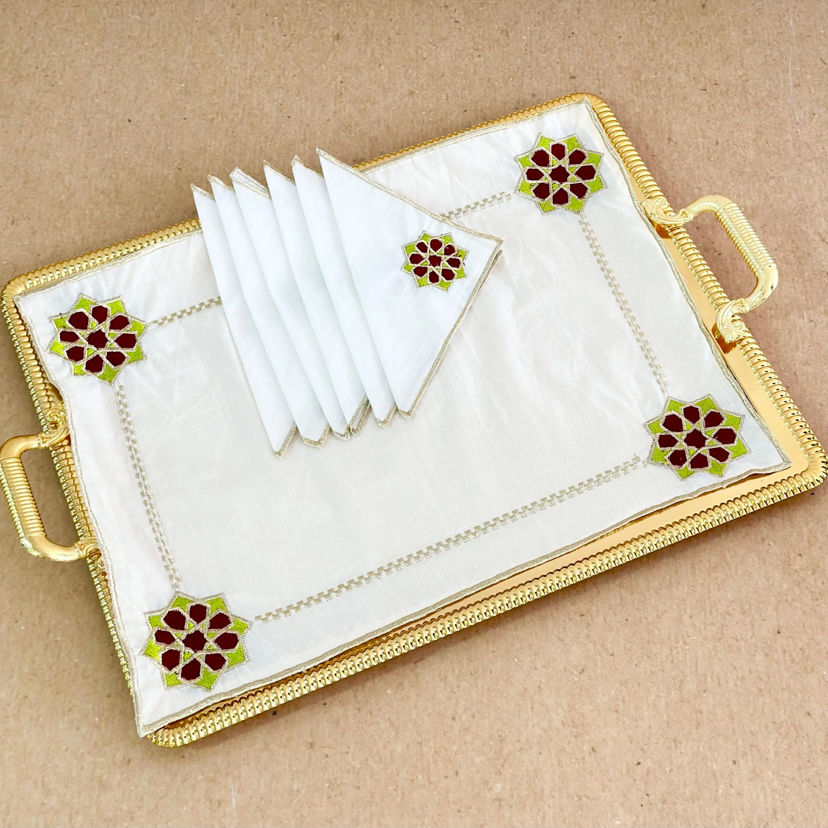 Fond de plateau zellija 50x37cm + 6 serviettes 17.50x17.50cm - Image 3