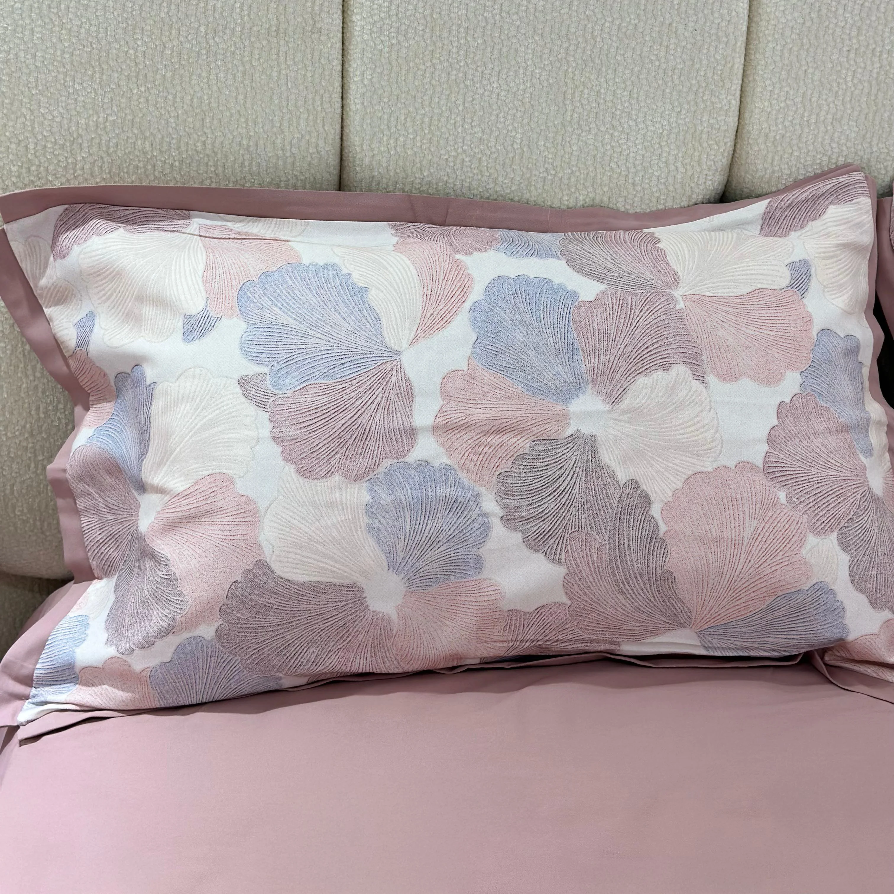 Parure de lit 4pcs 200x230cm / 245x250cm / 50x70cmx2 - Image 3