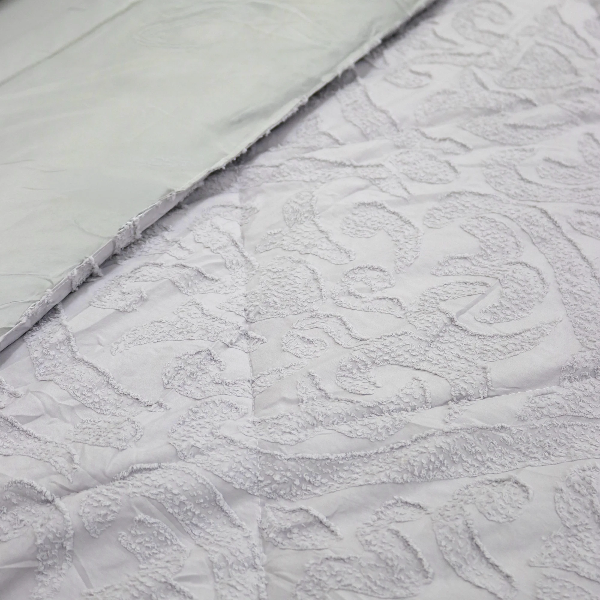 Parure de lit 4pcs 2x220x240cm / 2x50x70cm modèle 1 - Image 5