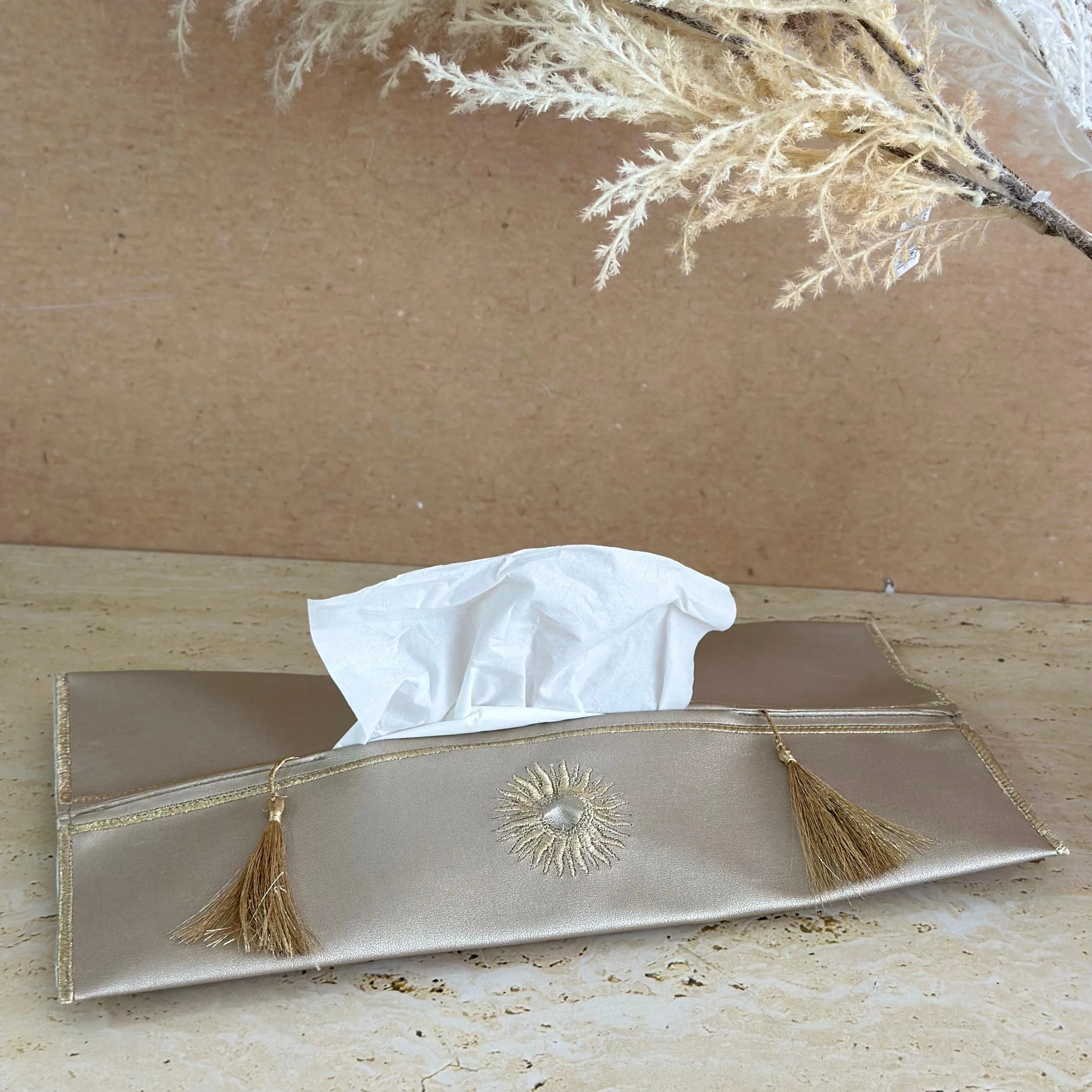 Porte mouchoir soleil en simili cuir 36x19cm - Image 3