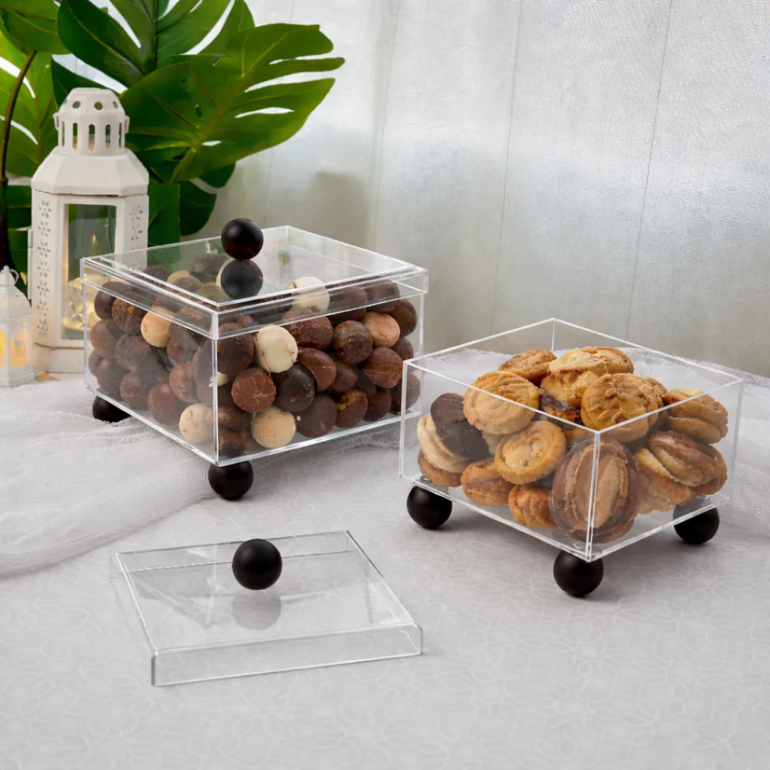 Set 2 présentoirs carrés en plexiglass 15cm + 19cm - Image 2