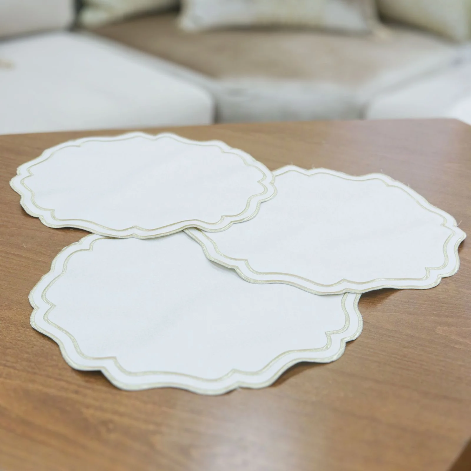 Set 3 sets de table ovales en simili cuir Mchenef 39cm - Image 11