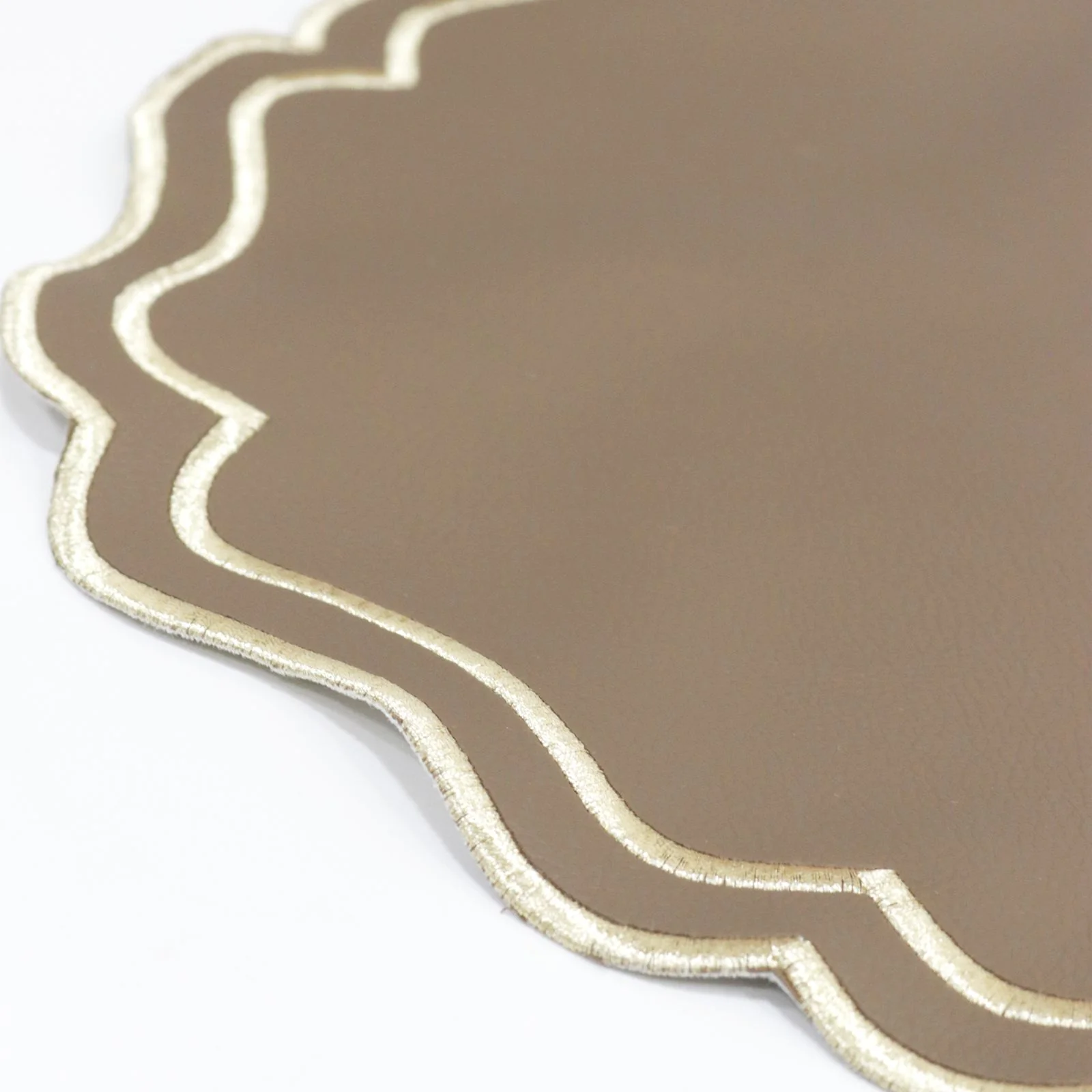 Set 3 sets de table ovales en simili cuir Mchenef 39cm - Image 8