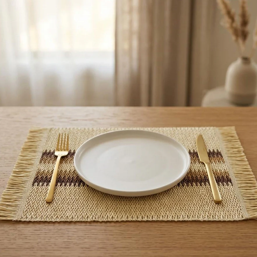 Set chemin de table 120x30cm + 6 sets de table 45x30cm + boite mouchoir 31cm en paille - Image 7