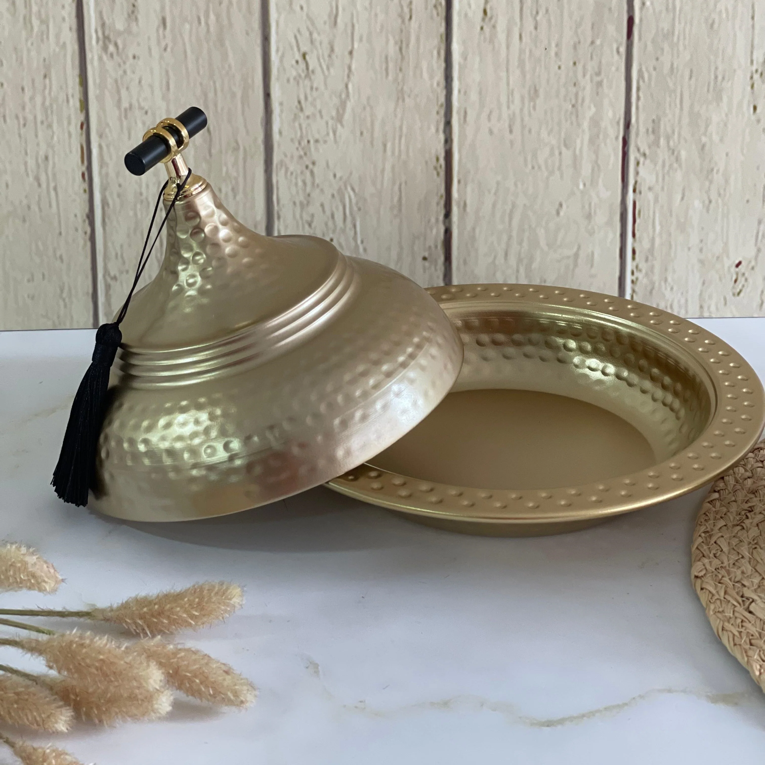 Tagine en métal doré 24x20cm - Image 3